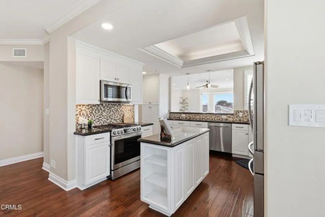 1310 Mandalay Beach Road, Oxnard, CA 93035