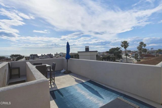 1310 Mandalay Beach Road, Oxnard, CA 93035