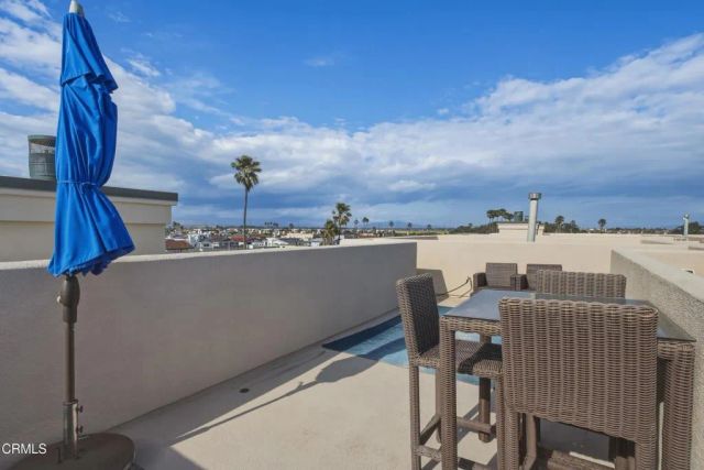 1310 Mandalay Beach Road, Oxnard, CA 93035