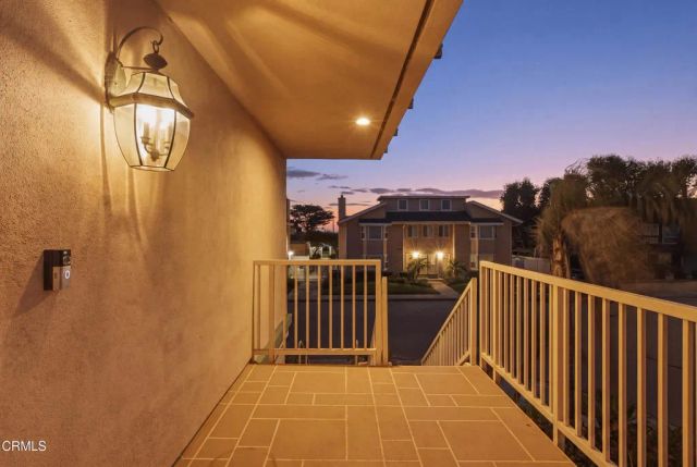 1310 Mandalay Beach Road, Oxnard, CA 93035