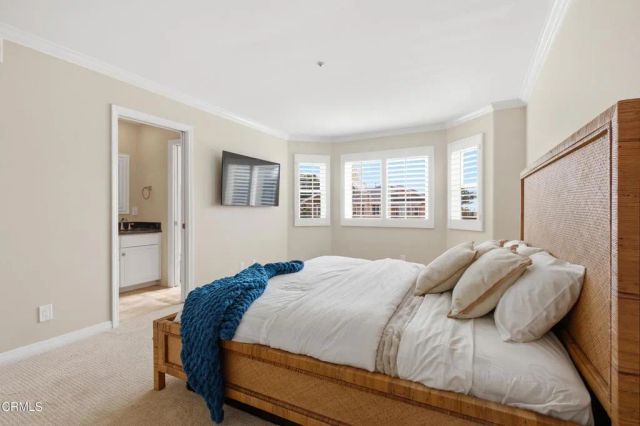 1310 Mandalay Beach Road, Oxnard, CA 93035