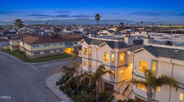 1310 Mandalay Beach Road, Oxnard, CA 93035