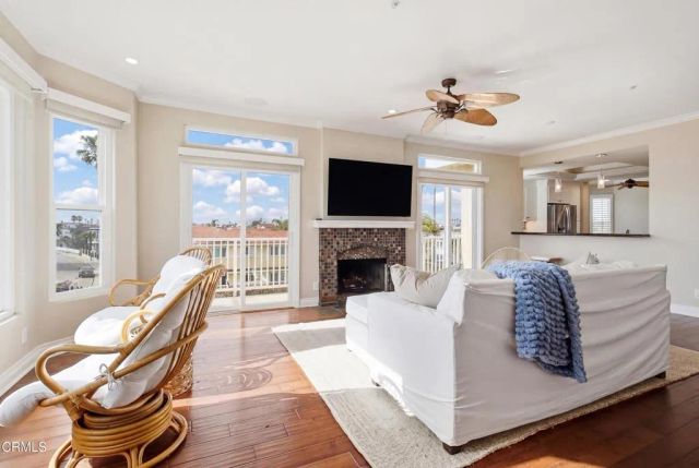 1310 Mandalay Beach Road, Oxnard, CA 93035