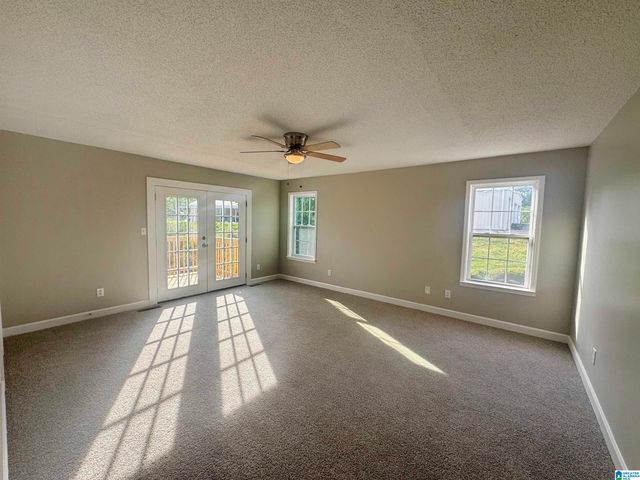 1914 LOOP ROAD, Moody, AL 35004