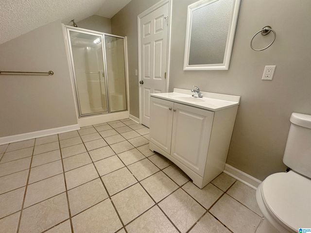 1914 LOOP ROAD, Moody, AL 35004