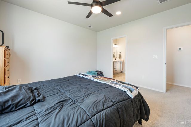 11106 Shadow Glen Dr, Caldwell, ID 83605