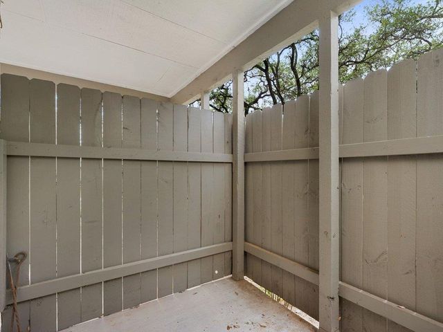 7825 Beauregard CIR 4, Austin, TX 78745