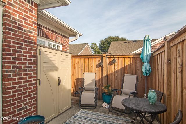 216 Eucalyptus Lane, Wilmington, NC 28412