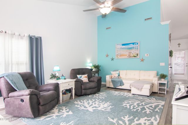 216 Eucalyptus Lane, Wilmington, NC 28412