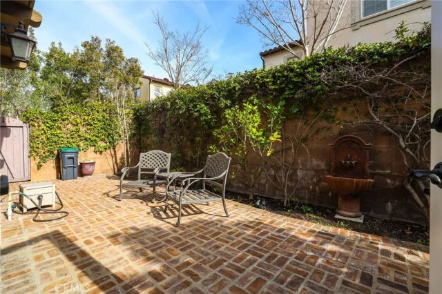 48 Arborside, Irvine, CA 92603