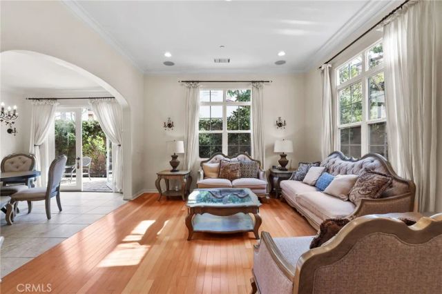 48 Arborside, Irvine, CA 92603