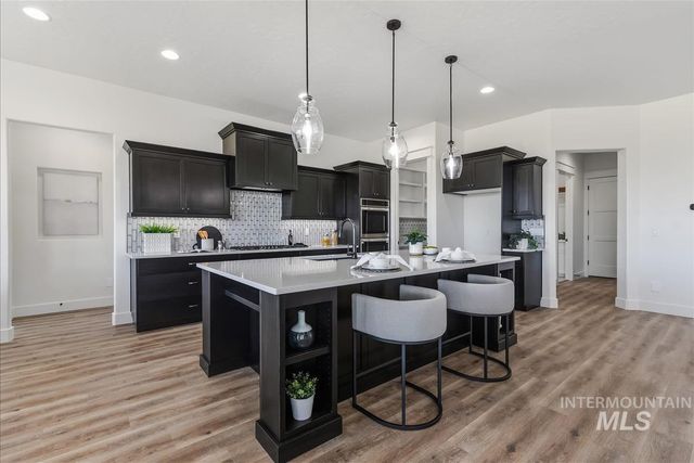 6897 E Chicken Hawk Loop, Nampa, ID 83686