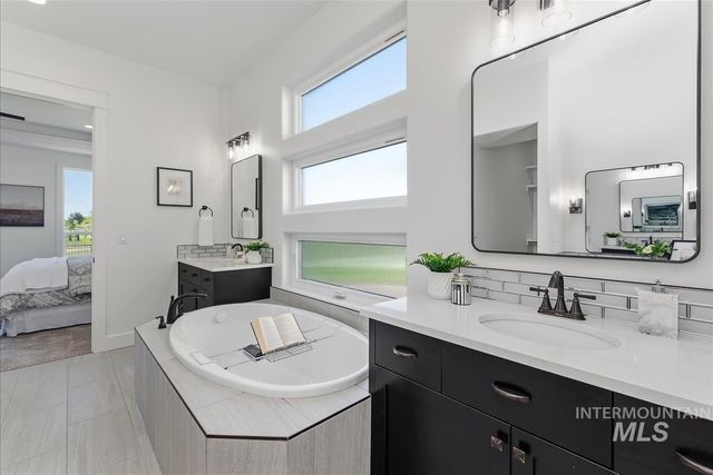 6897 E Chicken Hawk Loop, Nampa, ID 83686
