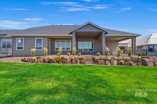 6897 E Chicken Hawk Loop, Nampa, ID 83686
