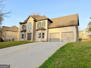 353 Madison Avenue, Hampton, GA 30228