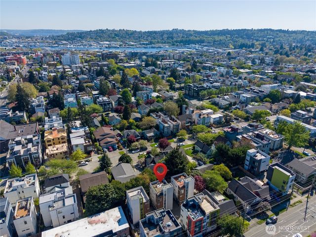 2037 NW 65th Street, Seattle, WA 98117