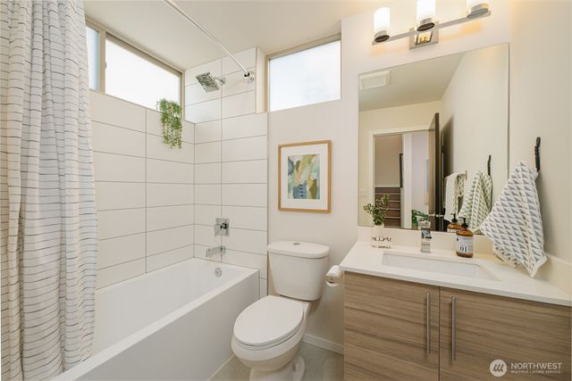 2037 NW 65th Street, Seattle, WA 98117