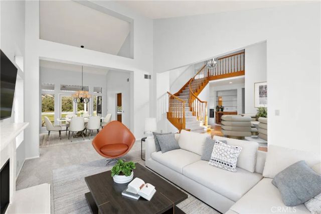 3 Mantenida, Coto De Caza, CA 92679