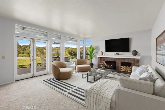 3 Mantenida, Coto De Caza, CA 92679