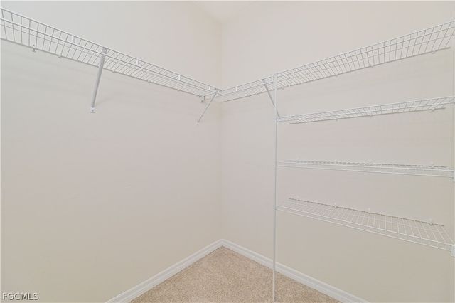 1009 Jacaranda PKWY E, Cape Coral, FL 33909