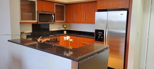 888 S Douglas Rd 1401, Coral Gables, FL 33134