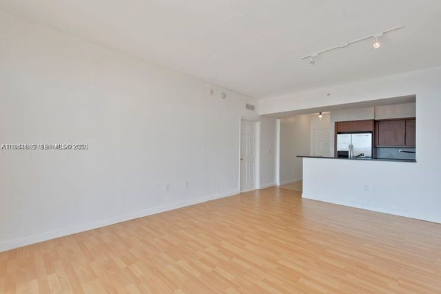 888 S Douglas Rd 1401, Coral Gables, FL 33134