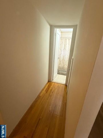 180 Hillside Avenue K1, Leonia, NJ 07605