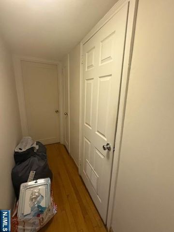 180 Hillside Avenue K1, Leonia, NJ 07605