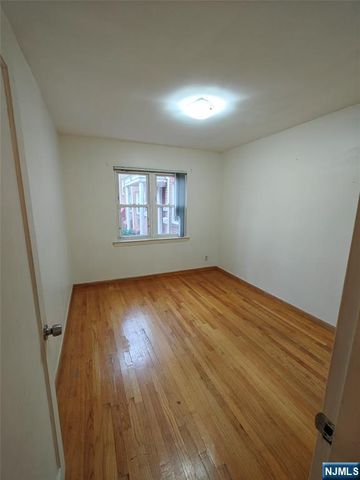 180 Hillside Avenue K1, Leonia, NJ 07605