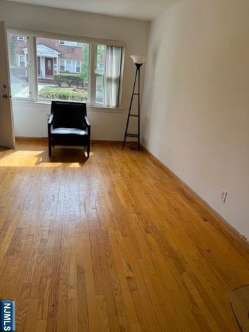 180 Hillside Avenue K1, Leonia, NJ 07605