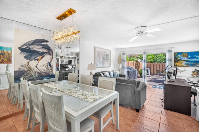 450 SE 7th Street, Dania Beach, FL 33004
