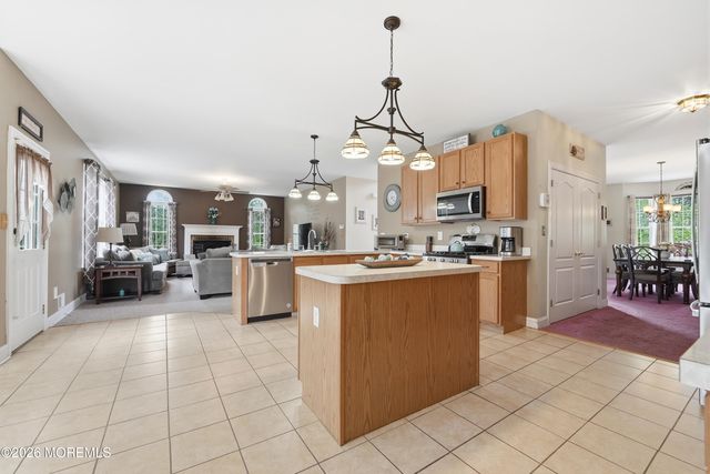 31 Conor Road, Jackson, NJ 08527