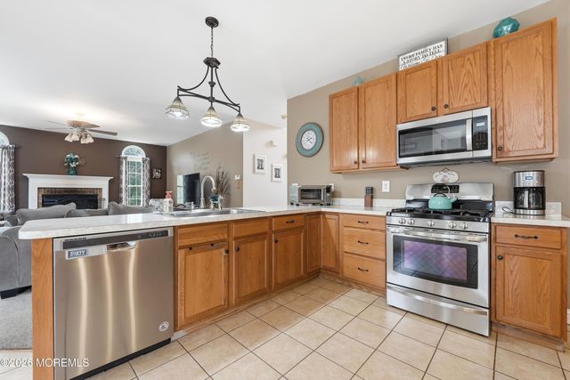 31 Conor Road, Jackson, NJ 08527