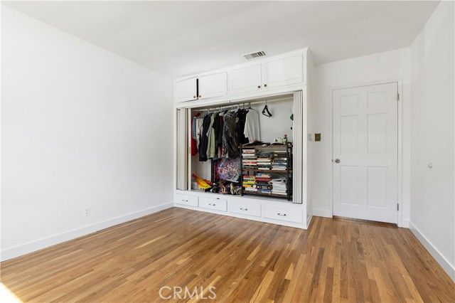 5629 Brushton, Los Angeles, CA 90008