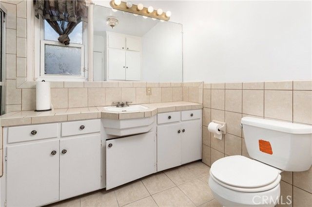 5629 Brushton, Los Angeles, CA 90008