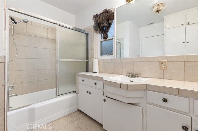 5629 Brushton, Los Angeles, CA 90008