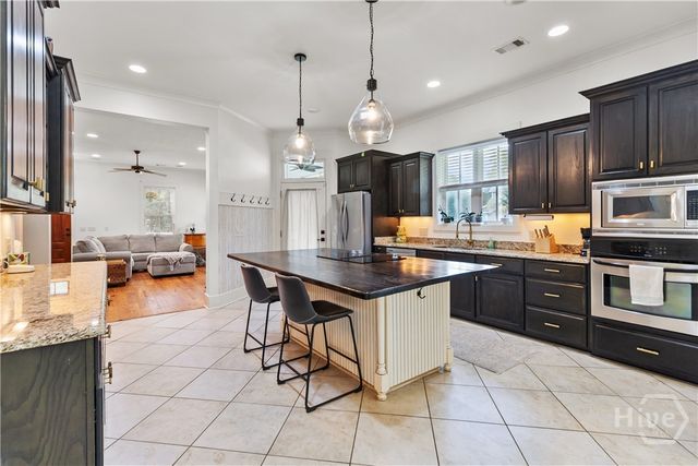 20 Jacobs Circle, Richmond Hill, GA 31324