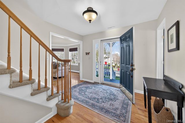 13 William Close, Warwick, NY 10990