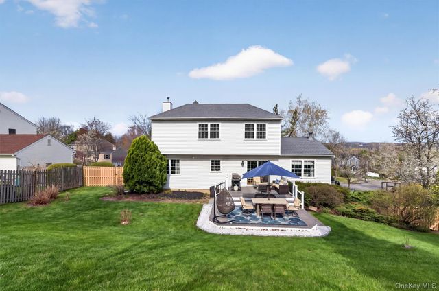 13 William Close, Warwick, NY 10990