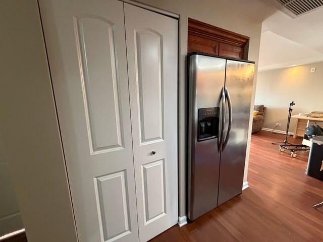 5400 Walnut Avenue 803, Downers Grove, IL 60515