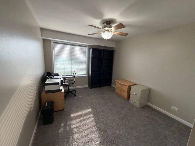 5400 Walnut Avenue 803, Downers Grove, IL 60515