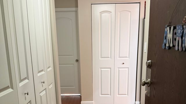 5400 Walnut Avenue 803, Downers Grove, IL 60515