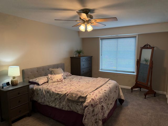 5400 Walnut Avenue 803, Downers Grove, IL 60515