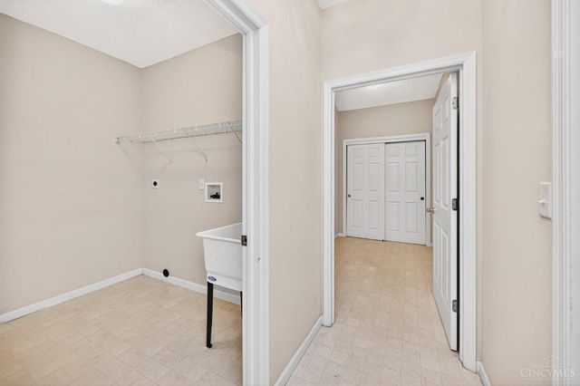 5661 Harbourside Drive, Deerfield Twp., OH 45040