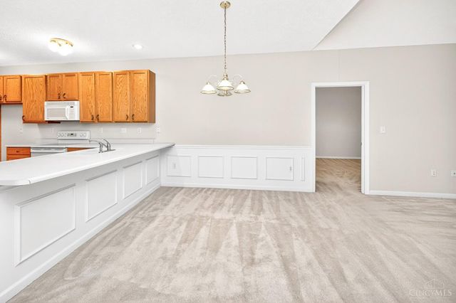 5661 Harbourside Drive, Deerfield Twp., OH 45040