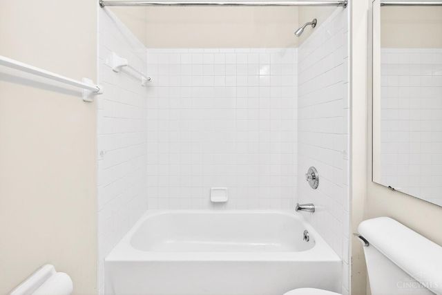 5661 Harbourside Drive, Deerfield Twp., OH 45040