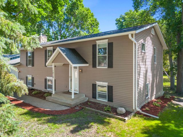 1212 3rd Avenue NE, Buffalo, MN 55313