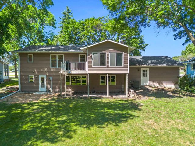 1212 3rd Avenue NE, Buffalo, MN 55313