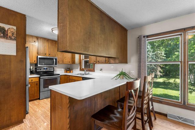 1212 3rd Avenue NE, Buffalo, MN 55313