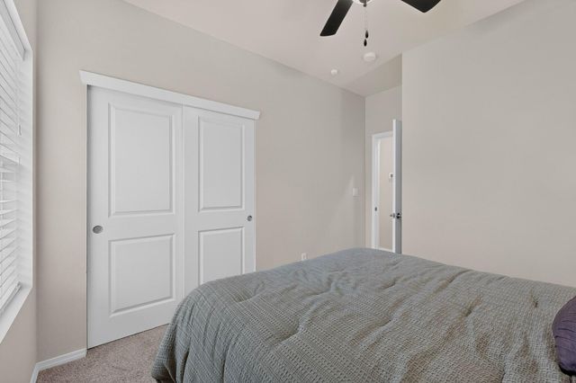 1318 Tierra Verde Loop NW, Los Lunas, NM 87031